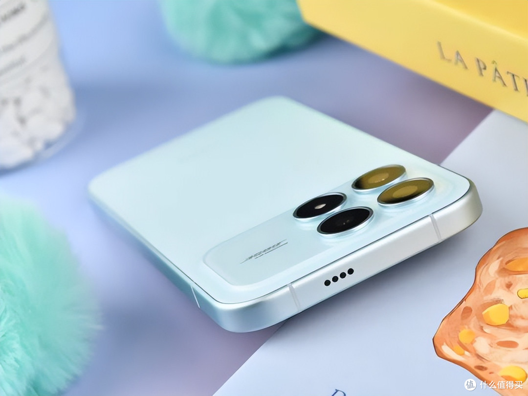 “中端机别卷性能了？”REDMI K90：不好意思，我全都要！