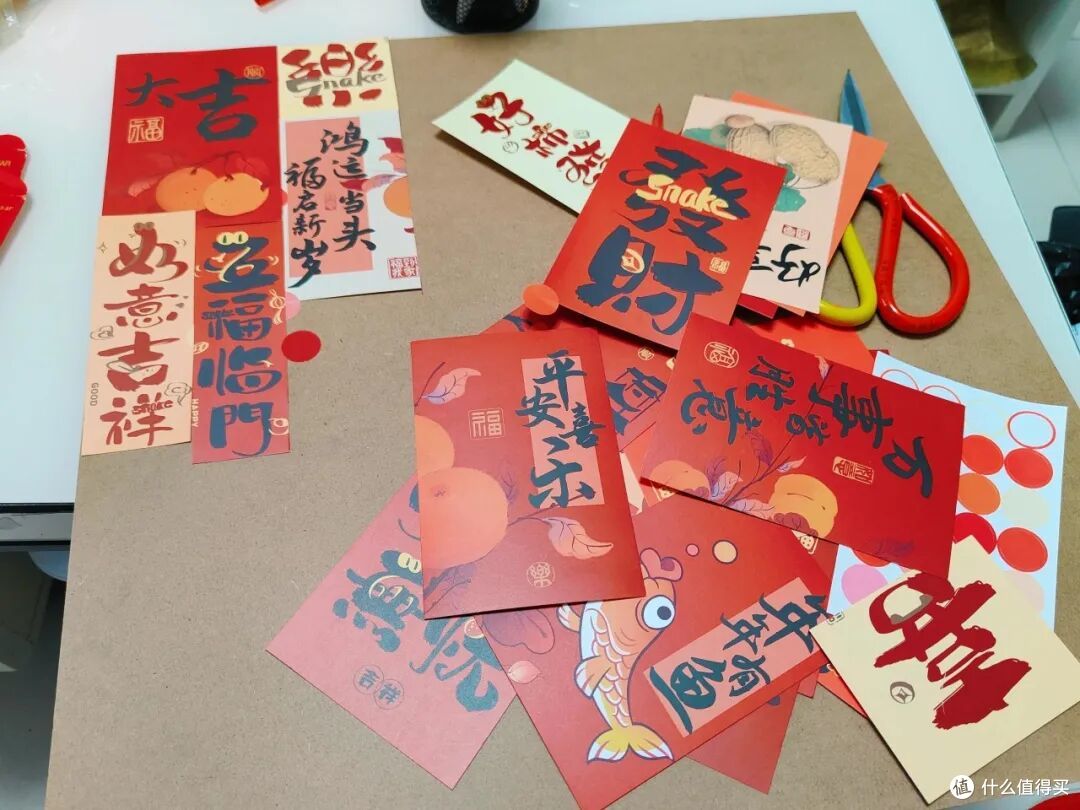住了一年才发现:“装饰画”最不值得花钱,自己动手反而更高级!