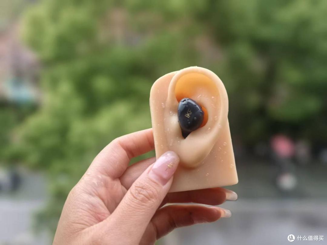 【iKF 楼兰】雅典黑豆式降噪耳机，颜值与音质的双重极致体验