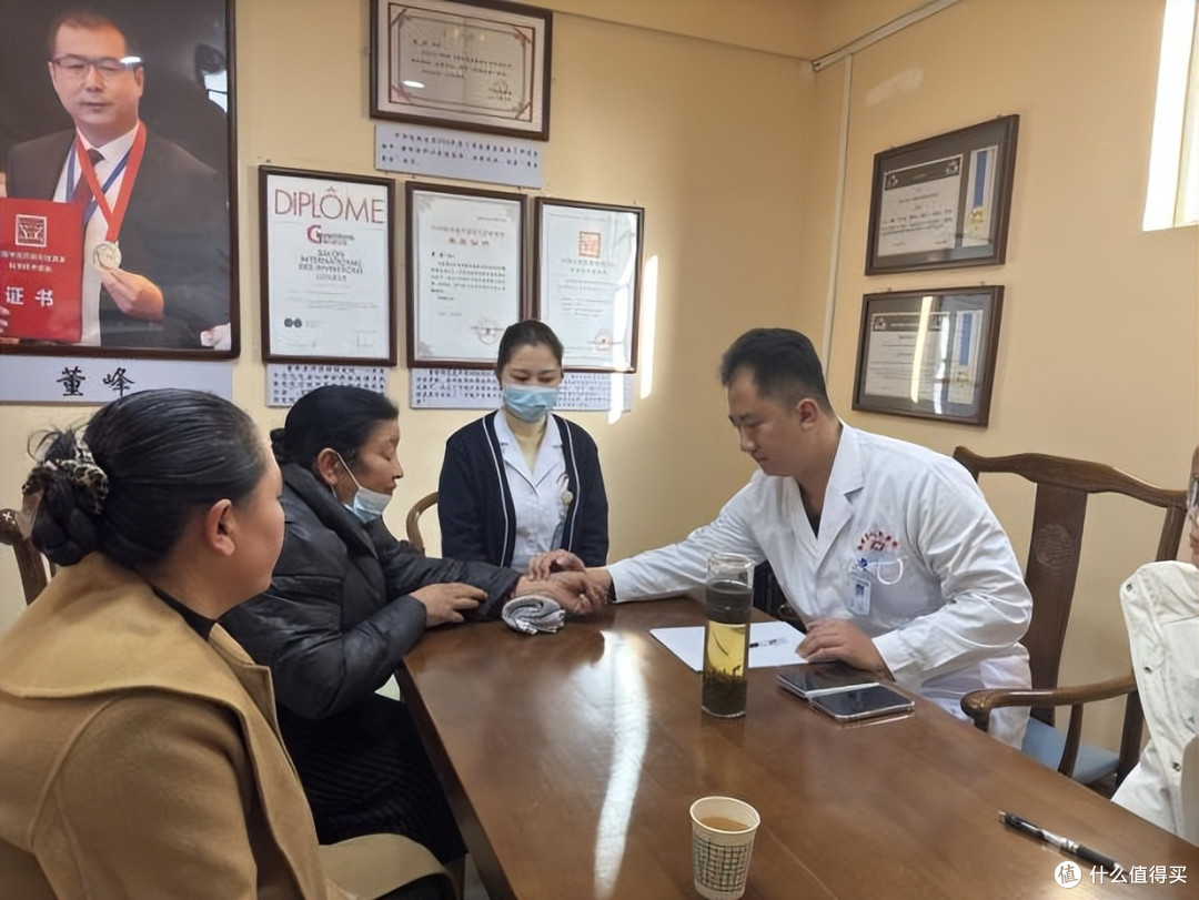 山河隔不断,医心赴和田—北京同仁堂医养援疆医疗队书写边疆故事