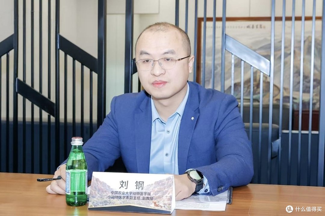 冠能免疫加护系列重磅上市,开启科学喂养“干湿搭配”新篇章
