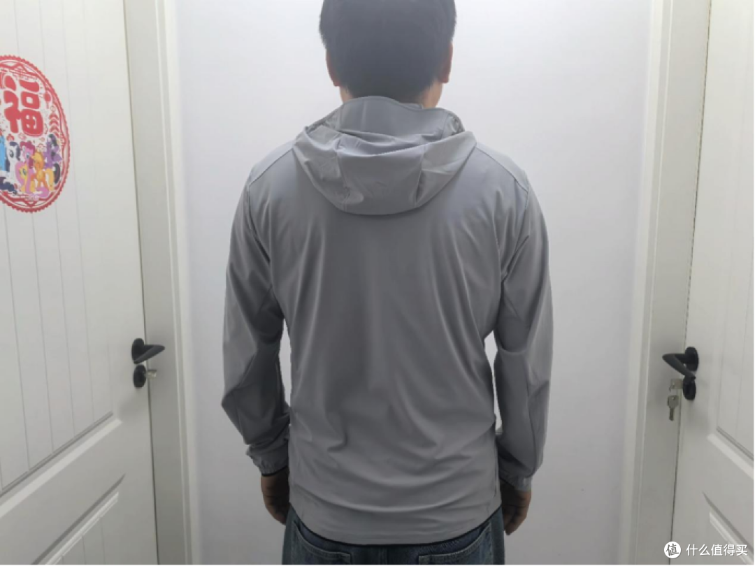 有没有性价比高的男士防晒衣推荐?