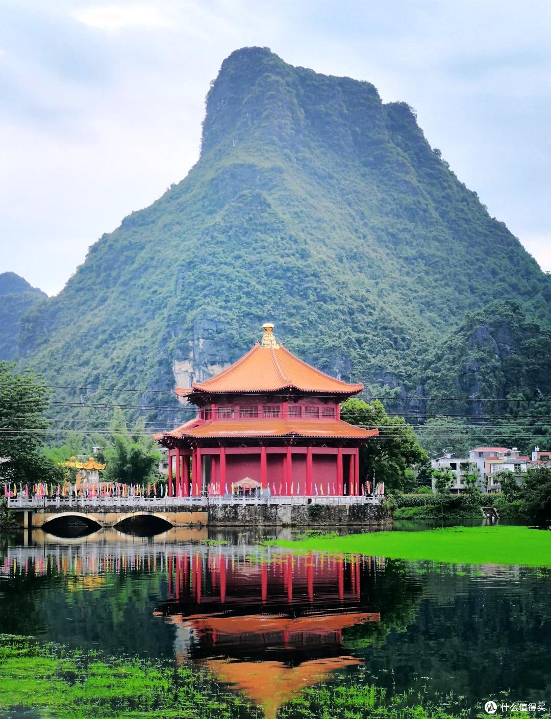 春日出游!世界天窗之都小众行!155个地下天窗群 浮潜看桃花水母