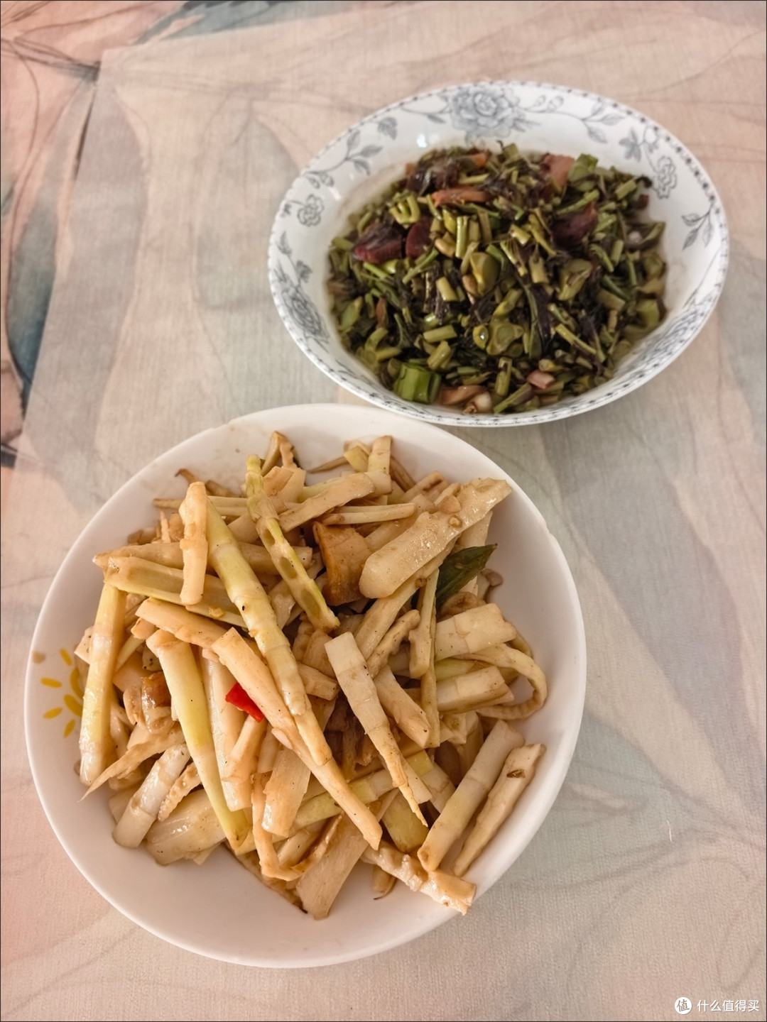 春日必尝:香椿炒鸡蛋,一口吃进春天