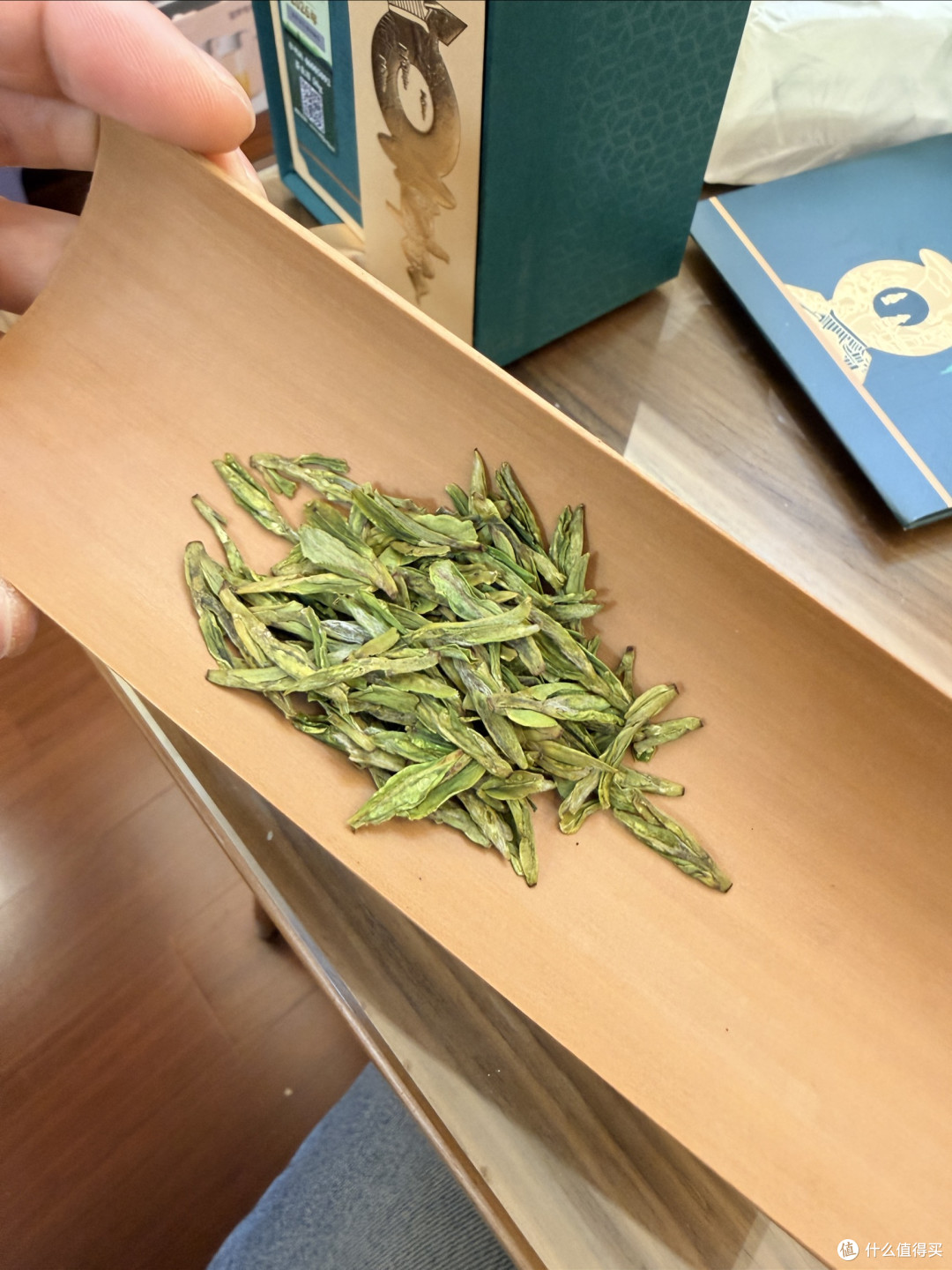 春天的第一杯鲜爽——头采西湖龙井