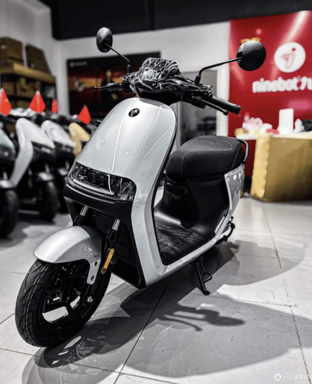 预算5700买九号电摩，别光看配置表！M95C与E80C MK2差异全揭秘！