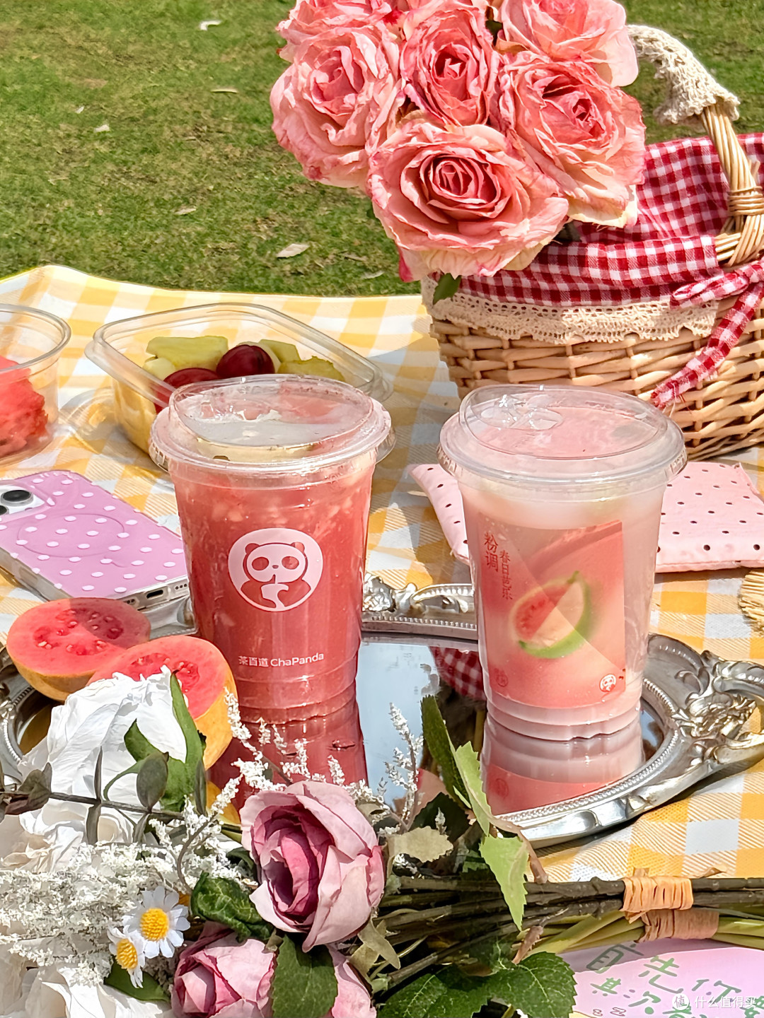 春日野餐全攻略:选址美食布置