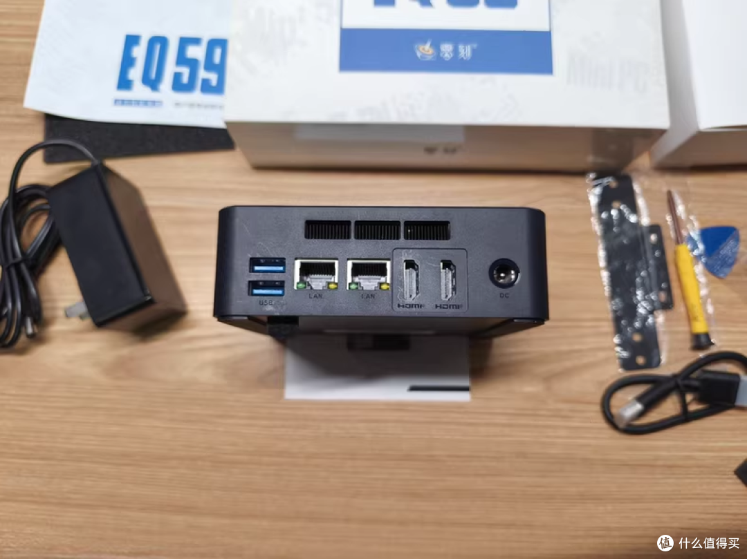 399元整一个NAS先天圣体!零刻EQ59小主机,支持双盘位
