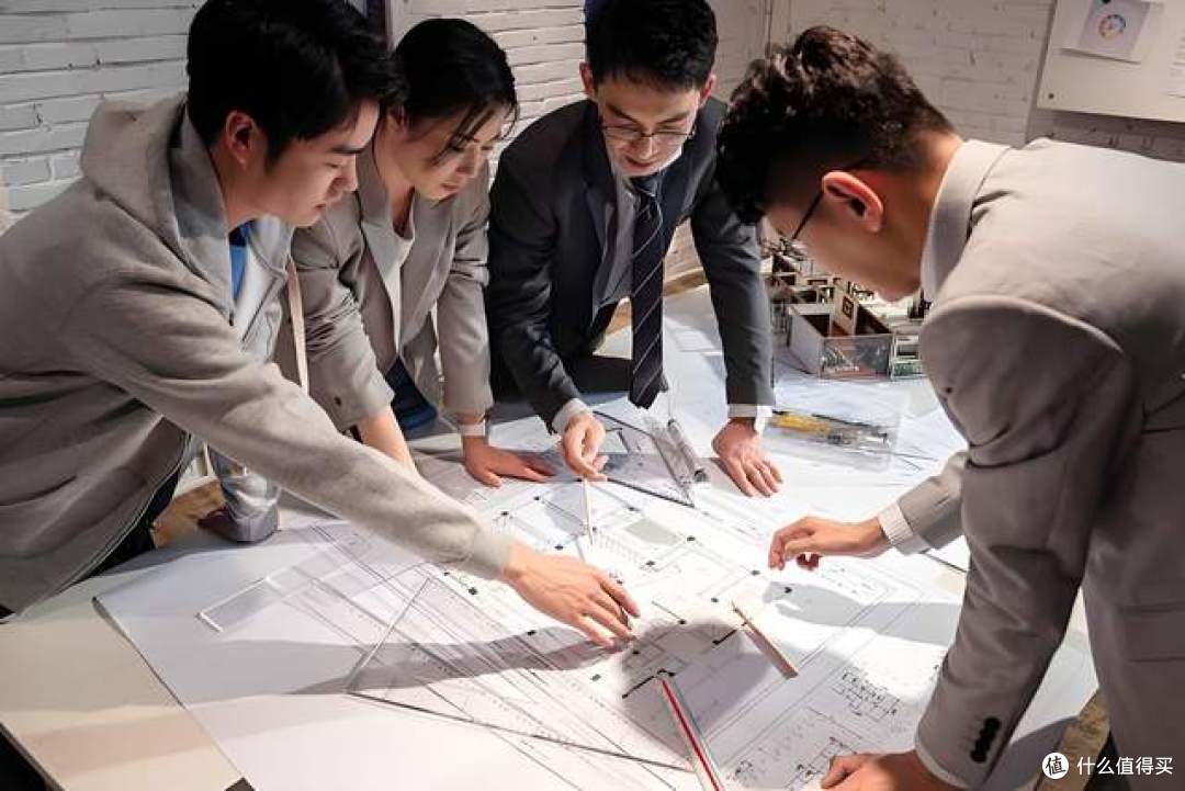做高楼大厦图片AI图，别把模板很多当成改字和换背景是否顺手