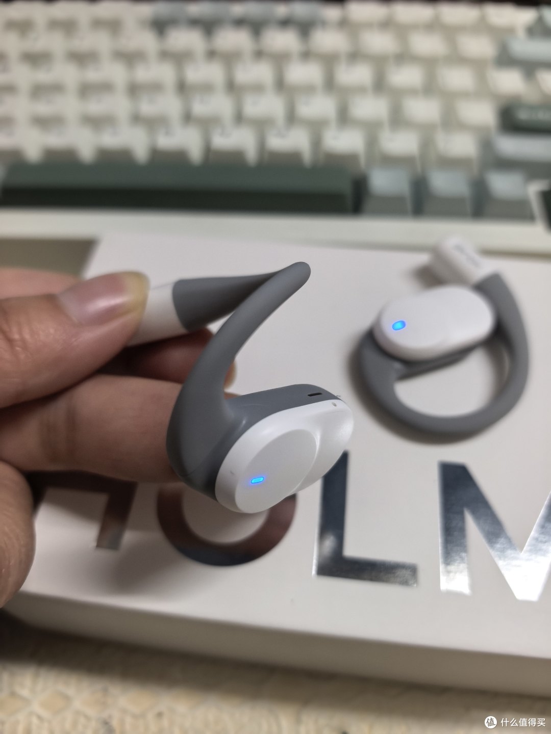 虹觅 HOLME Ultra 让充电更上一层楼，不愧是百元卷王