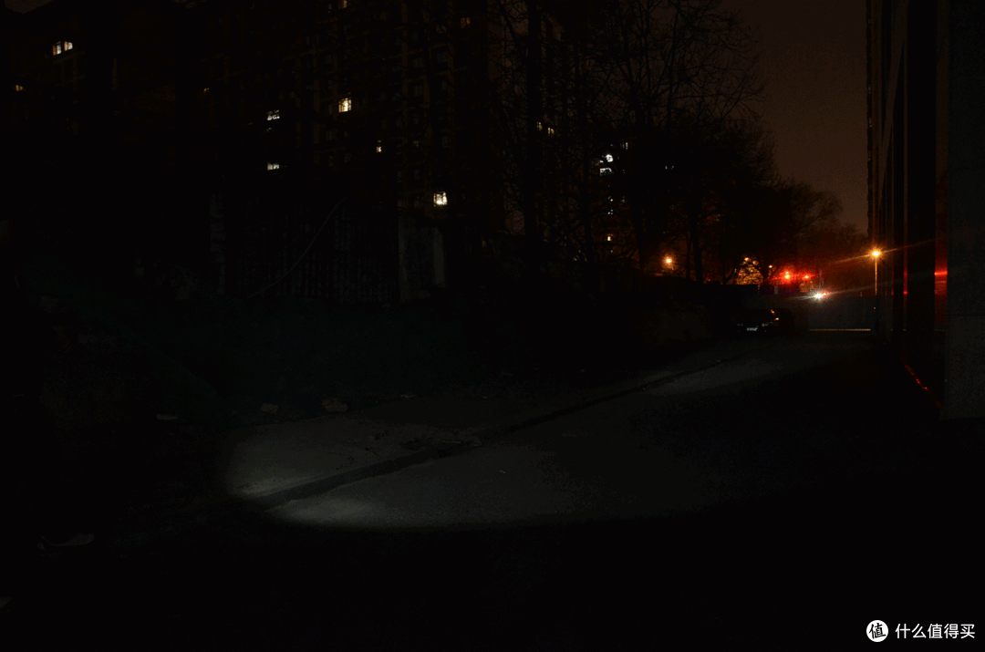 5.8照明+激光动态图.gif