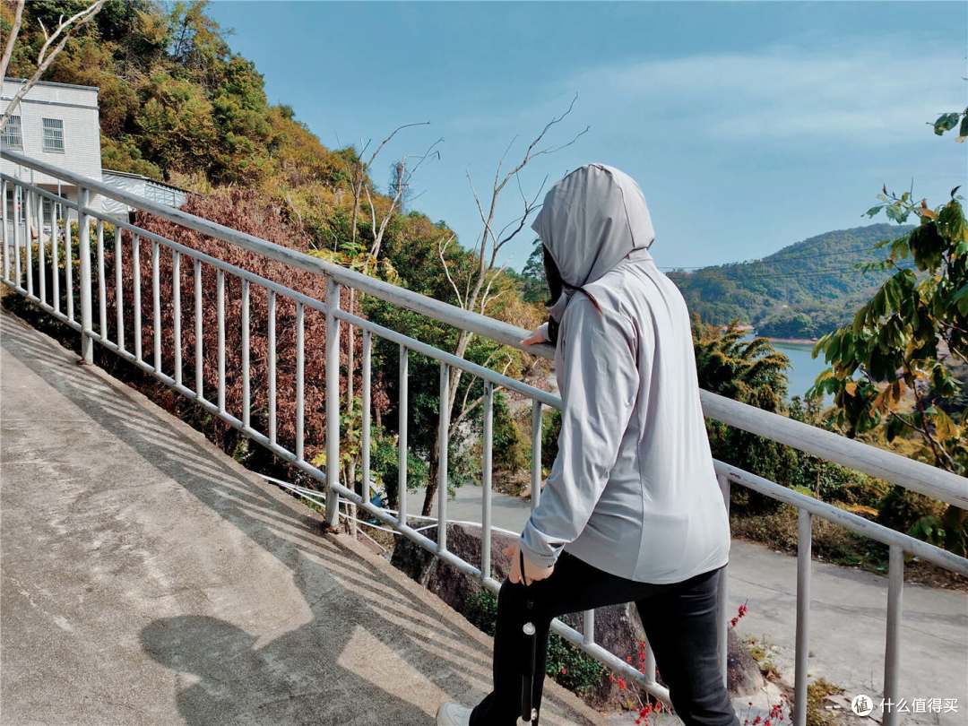 夏日防晒不将就:北归线T8防晒衣,把防护与体面焊在了一起