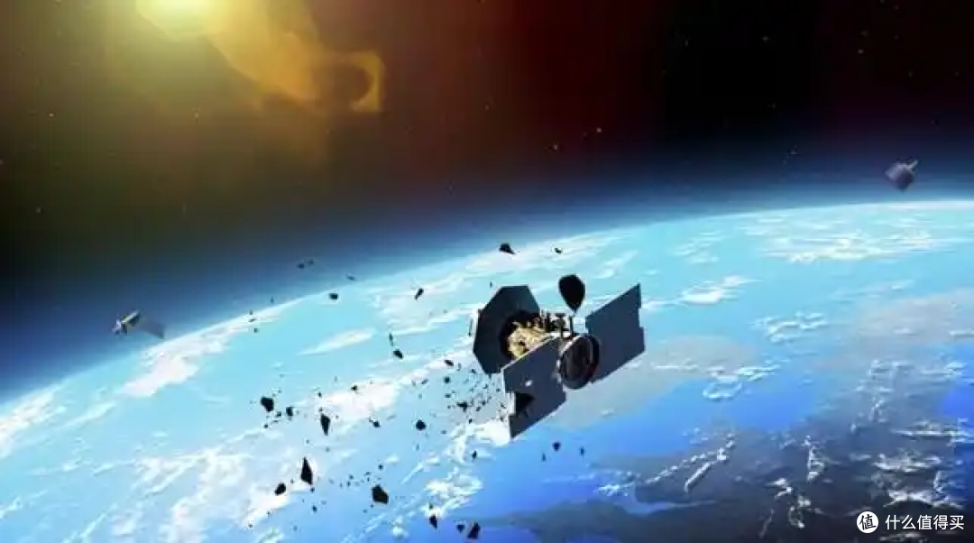 下降70公里!星链卫星大规模降轨,绝非只为提速,背后藏三重博弈