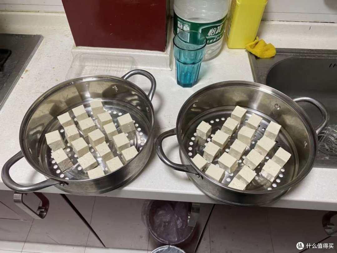 腐乳爱好者自制川渝风味腐乳,当地人又叫红豆花儿。