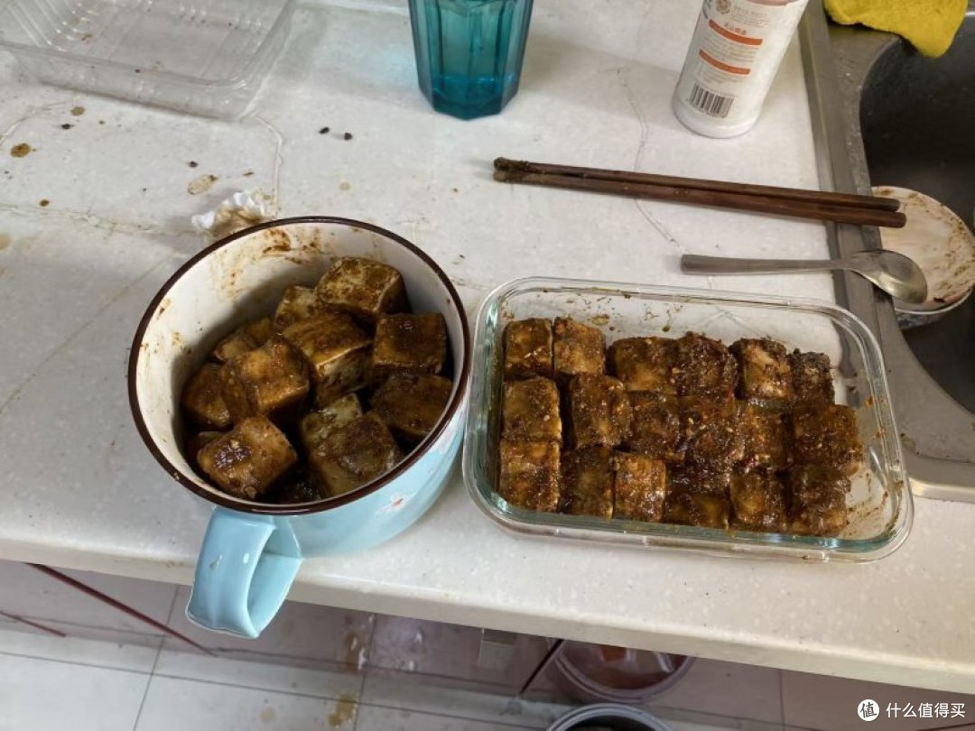 腐乳爱好者自制川渝风味腐乳,当地人又叫红豆花儿。