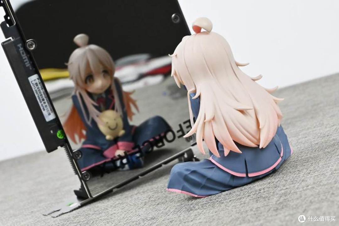 影驰RTX5080星曜NOX OC显卡开箱拆解评测