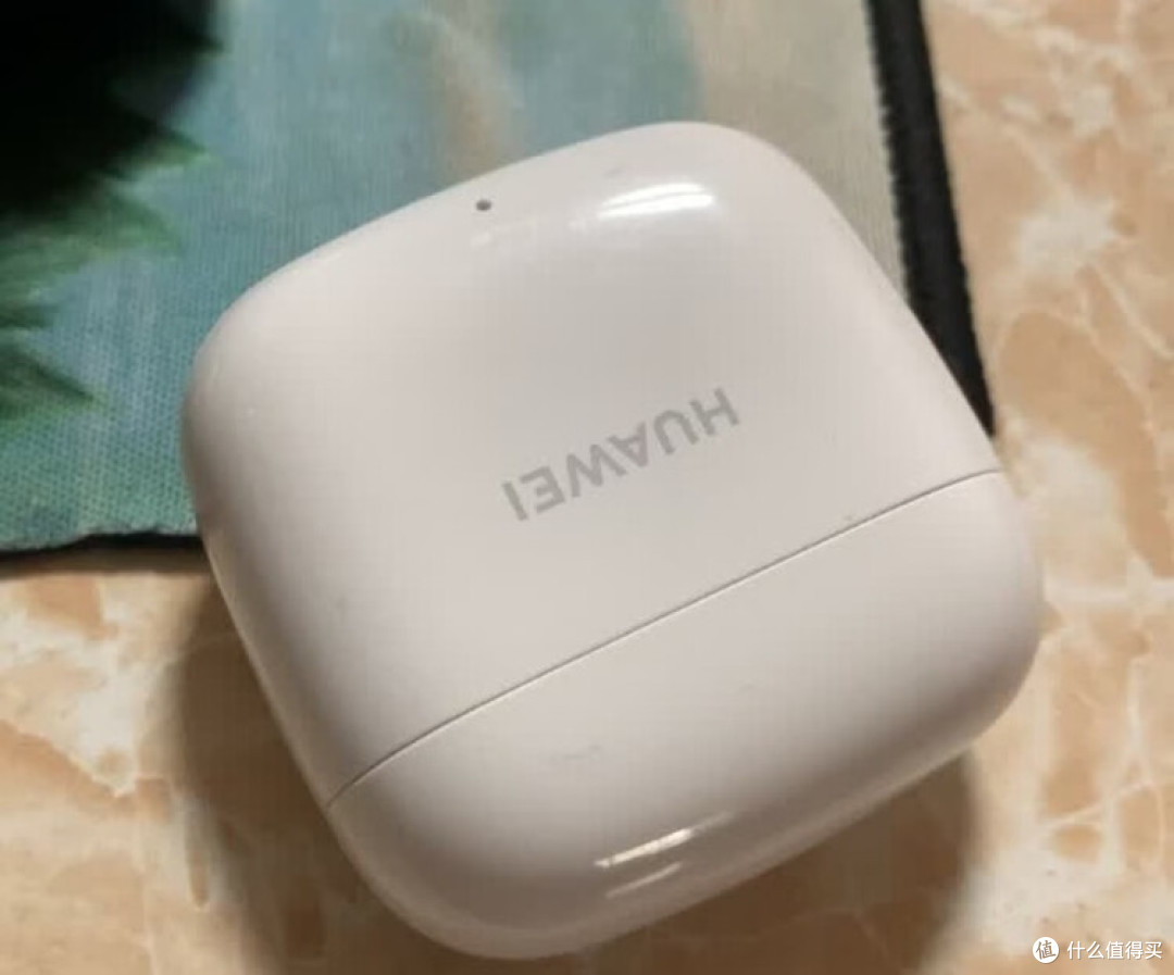 华为半入耳耳机,百元捡漏真香