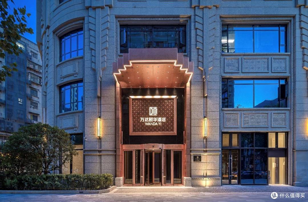 速度与激情邂逅小确幸,万悦会春日三重礼遇赋能花漾旅程