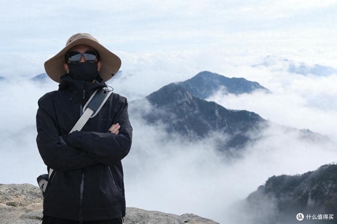 不搞轻户外，平价罕见！VBREX 冲锋衣测评：重装越野7防冲锋衣