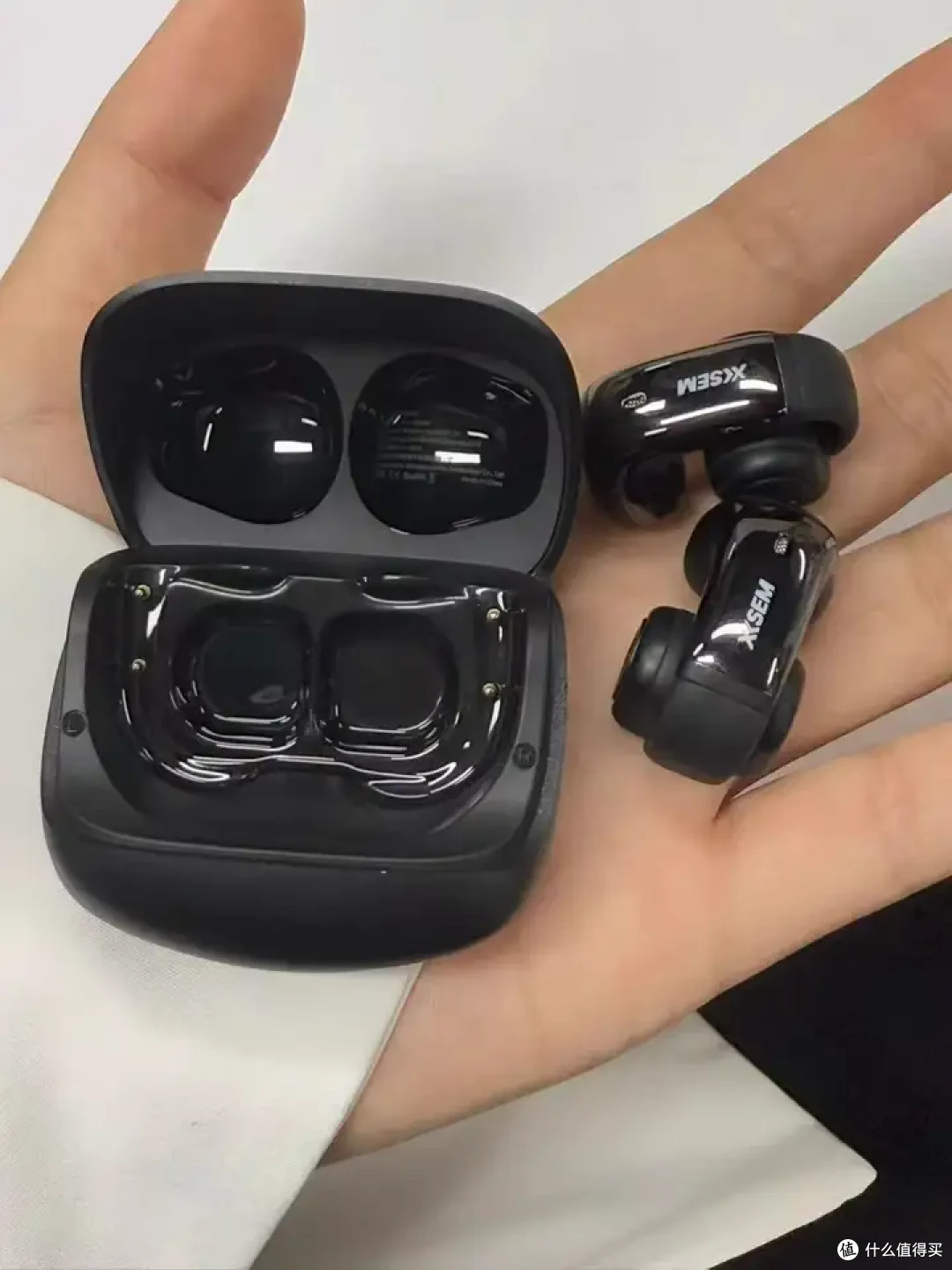 千元质感百元价!西圣Plume耳夹式耳机实测:Bose Ultra平替