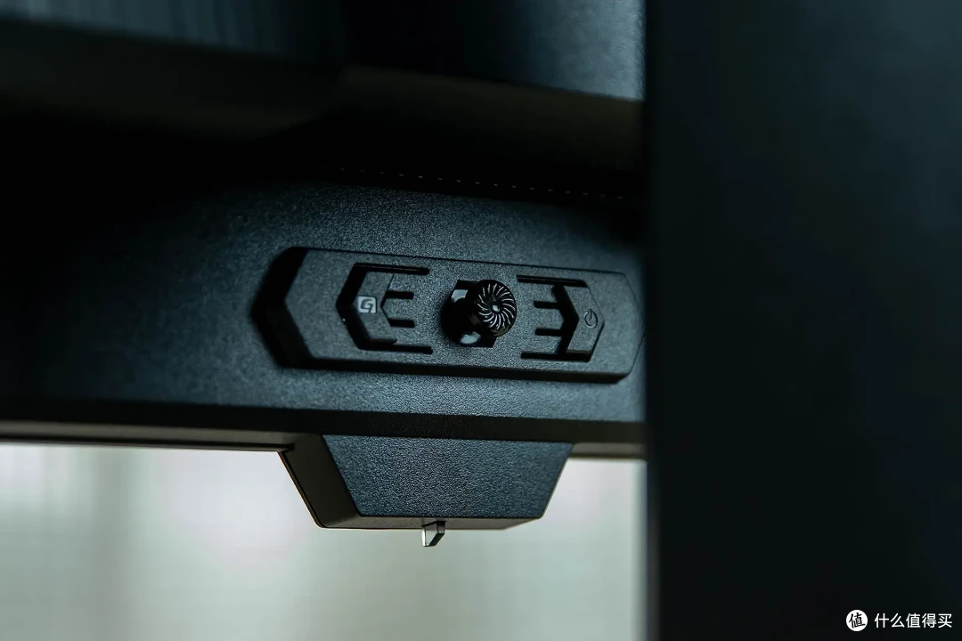 500Hz超高刷新率OLED显示器，微星MPG 271QR QD-OLED X50流光评测