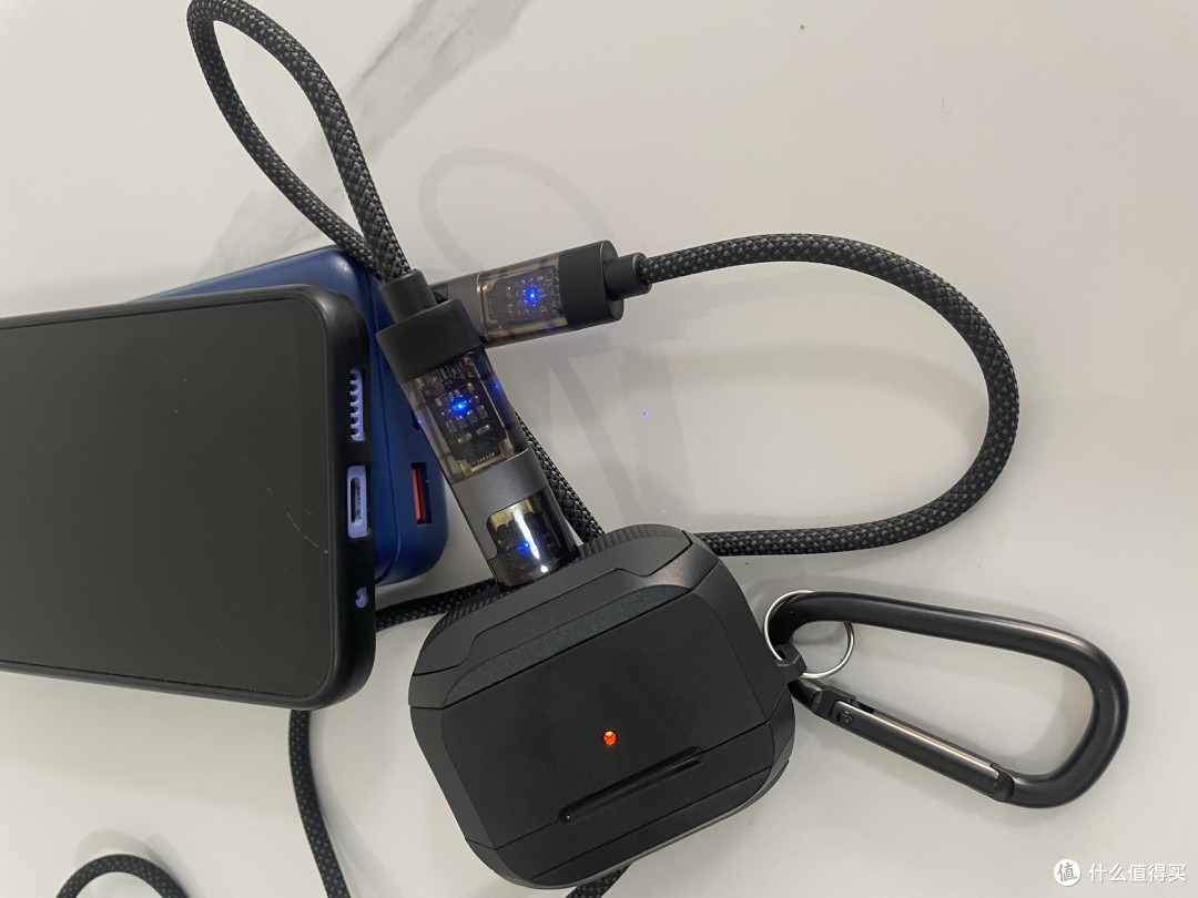 四合一的品牌兼容数据线，充电实测来咯