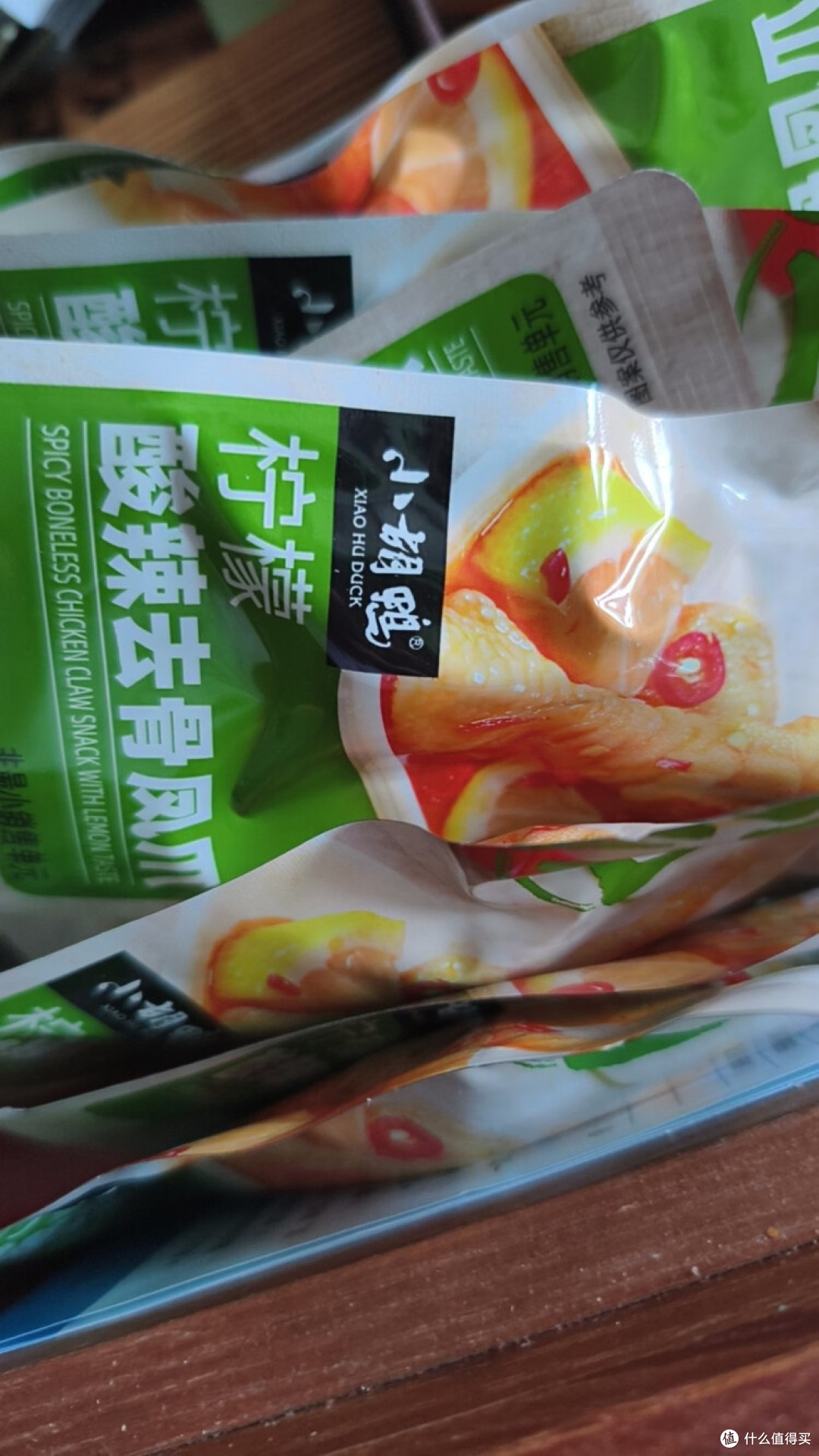 春日食鲜:小胡鸭柠檬酸辣凤爪