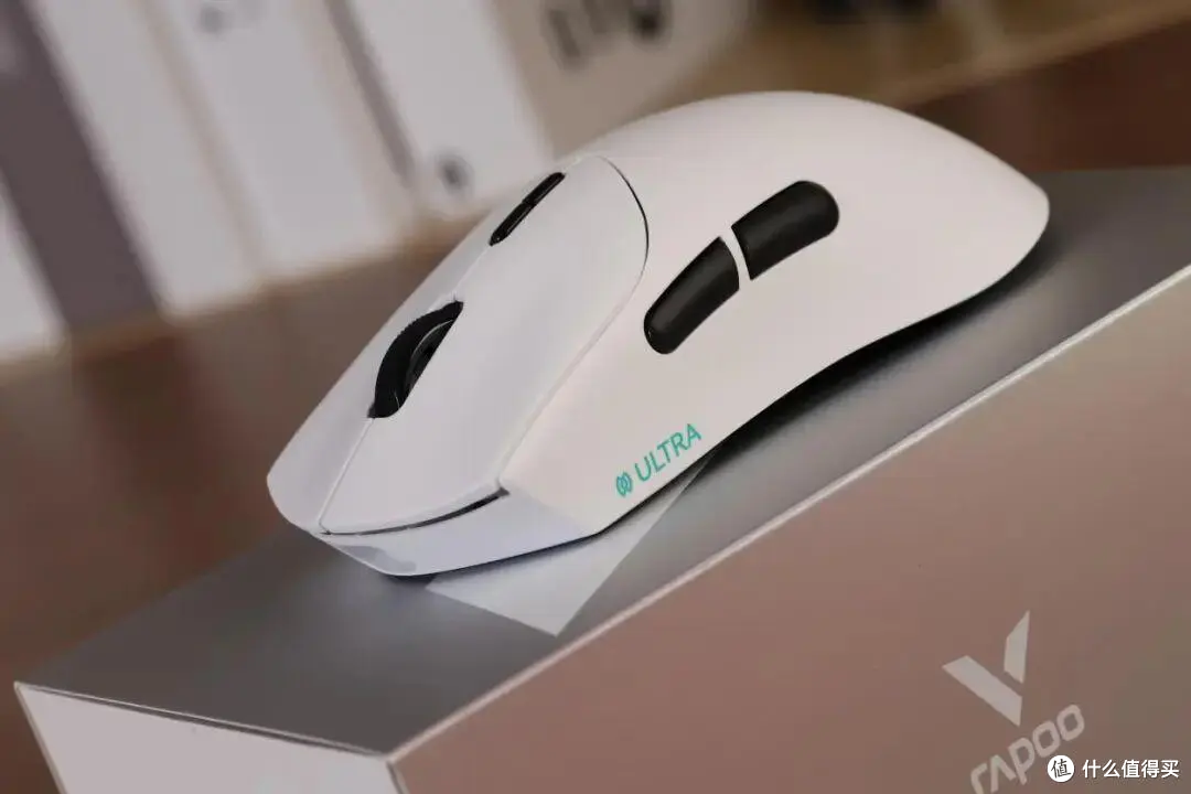 雷柏VT7 Ultra星闪版双模电竞鼠标,星闪旗舰,性能与手感兼备!