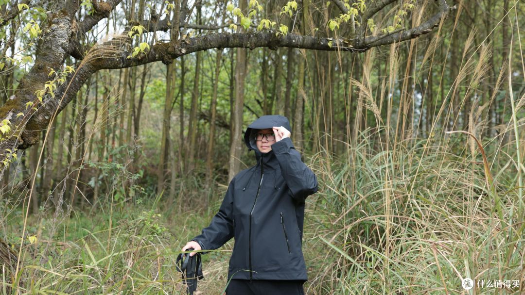 今春爆火不搞三合一!VBREX重装越野冲锋衣测评:平价罕见真7防