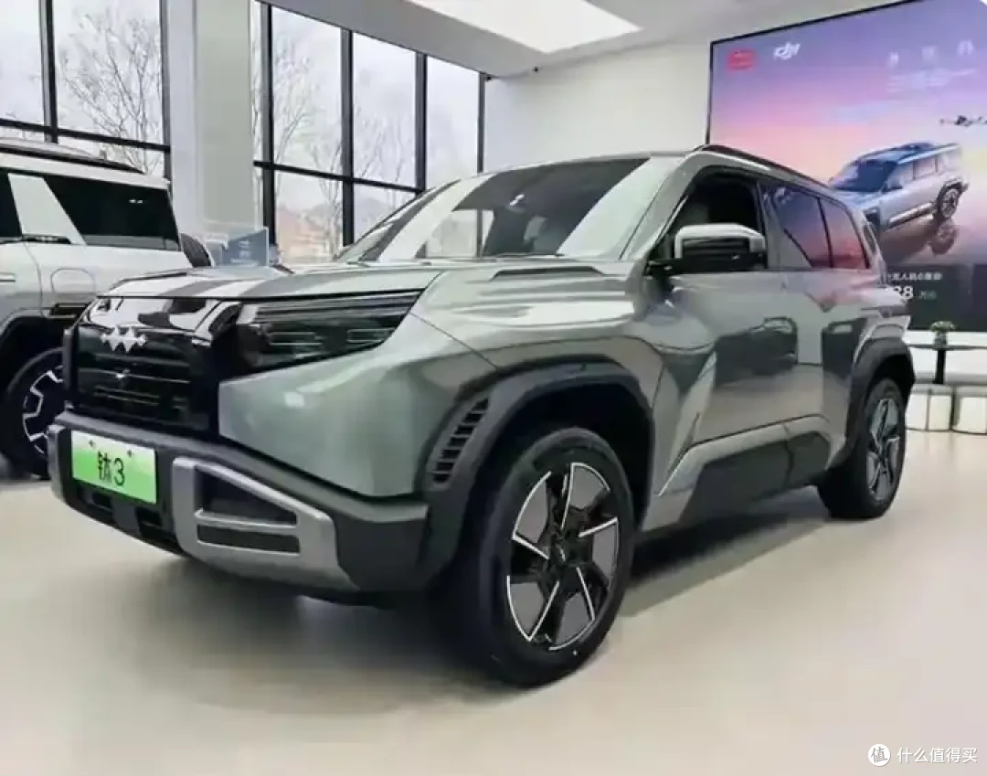 油价重回9元时代?比亚迪闪充给出最优解