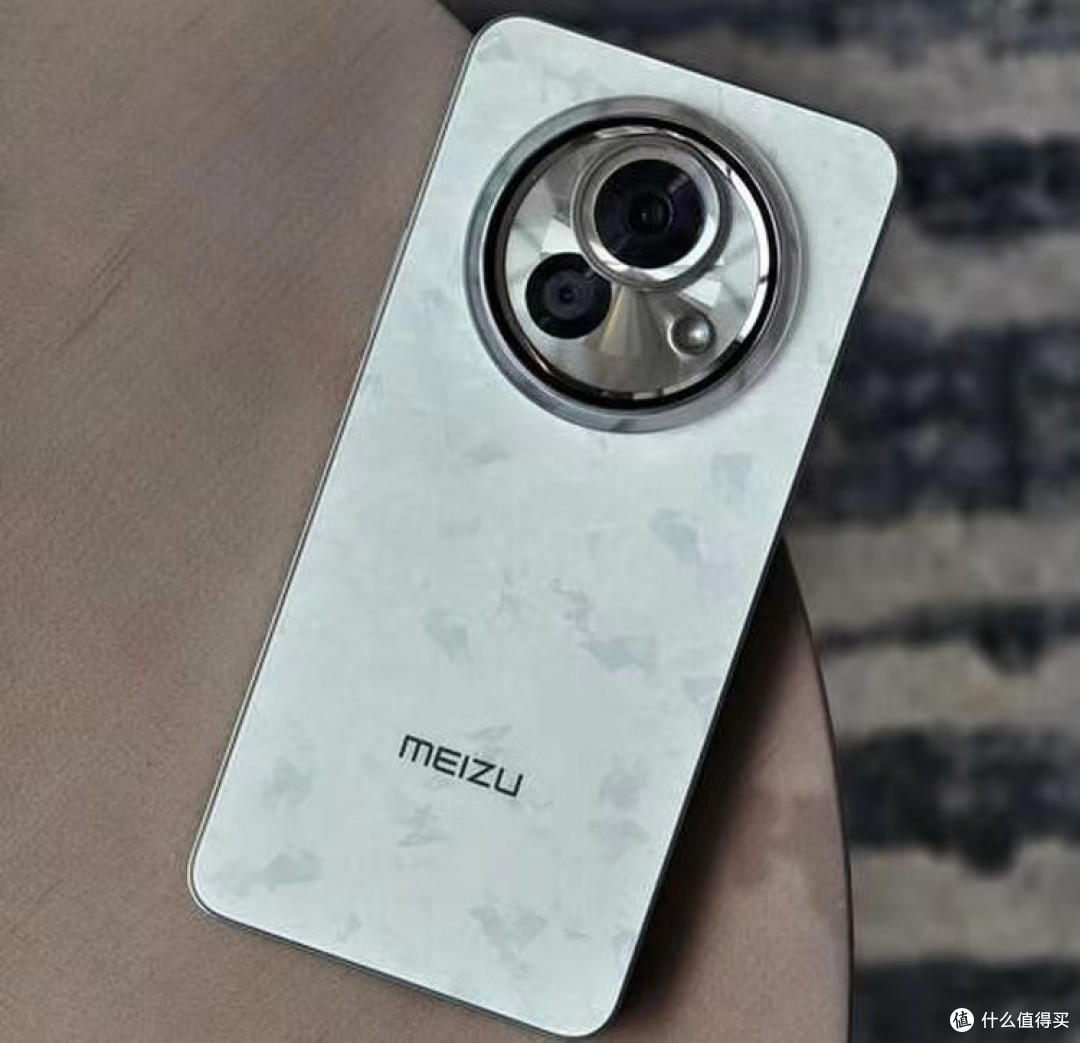 内存大涨价!这手机更显性价比:12GB+512GB版跌至1019元