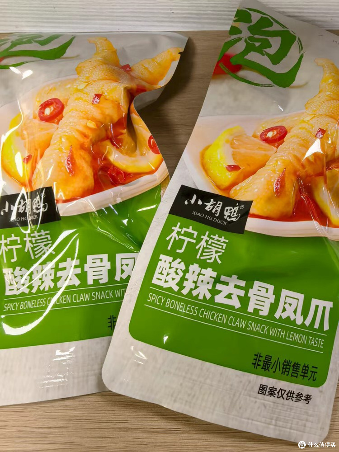 小胡鸭柠檬酸辣凤爪：春日开胃首选