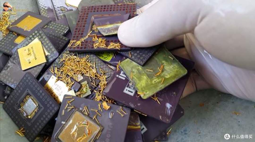 一天一个价疯涨:旧手机回收暴涨3倍,抽屉废机变电子黄金
