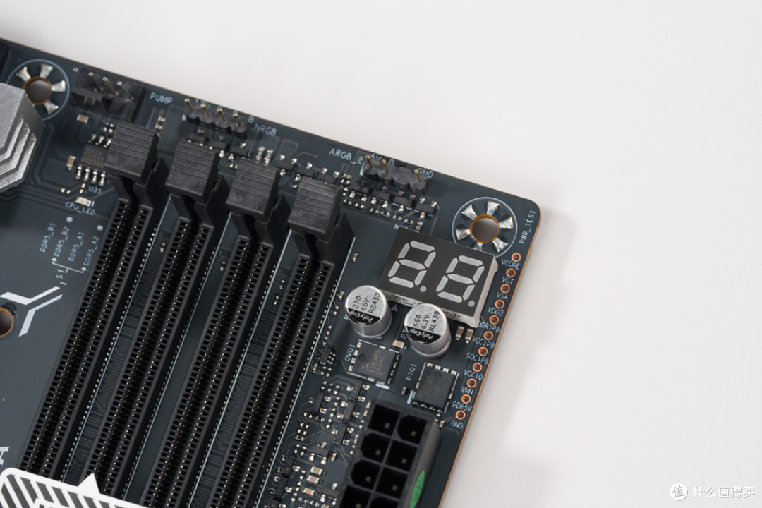 分形工艺North XL_铭瑄终结者 Z890-A WiFi_索泰 RTX 5070Ti 天启