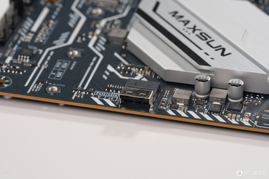 分形工艺North XL_铭瑄终结者 Z890-A WiFi_索泰 RTX 5070Ti 天启
