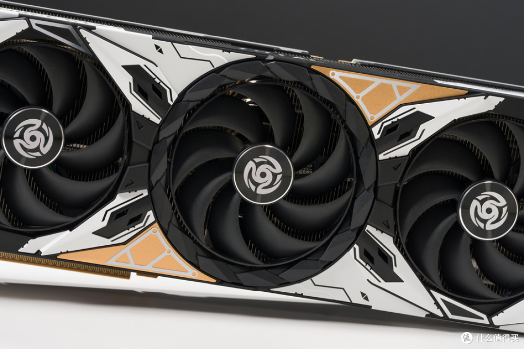 分形工艺North XL_铭瑄终结者 Z890-A WiFi_索泰 RTX 5070Ti 天启