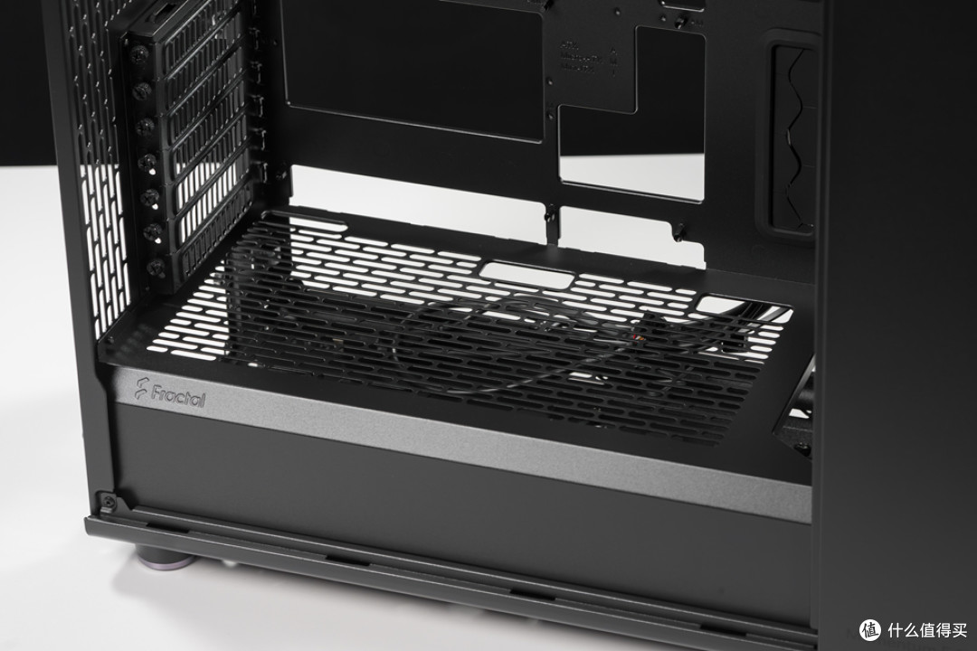 分形工艺North XL_铭瑄终结者 Z890-A WiFi_索泰 RTX 5070Ti 天启