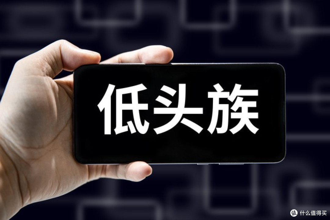 花5000买游戏手机,手机大厂做掌机,到底割谁的韭菜