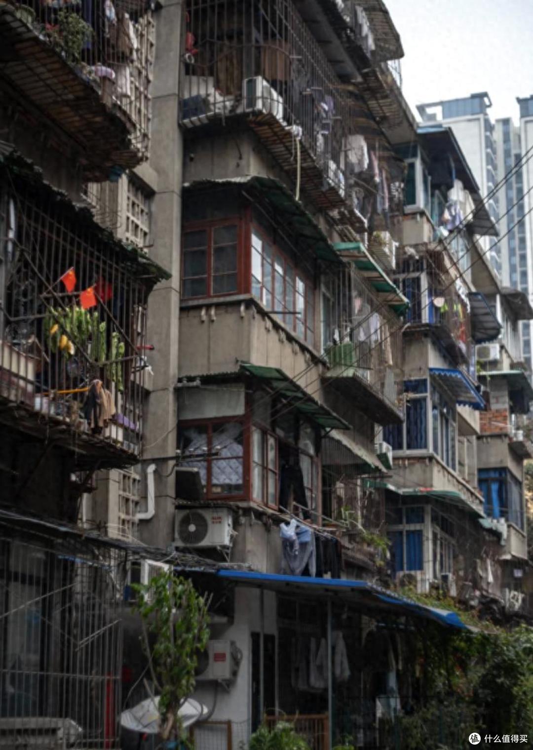 第一波抄底楼市的人,进场了!楼市小阳春终于来了?