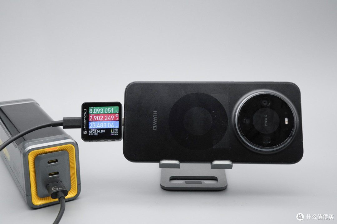 三口满速不虚标!Aohi奥海310W星舰Pro移动电源评测