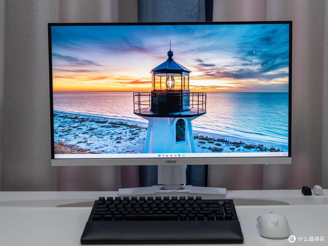 全新U7 270K PLUS怎么配显示器?从小金刚到第五代QD-OLED全都有