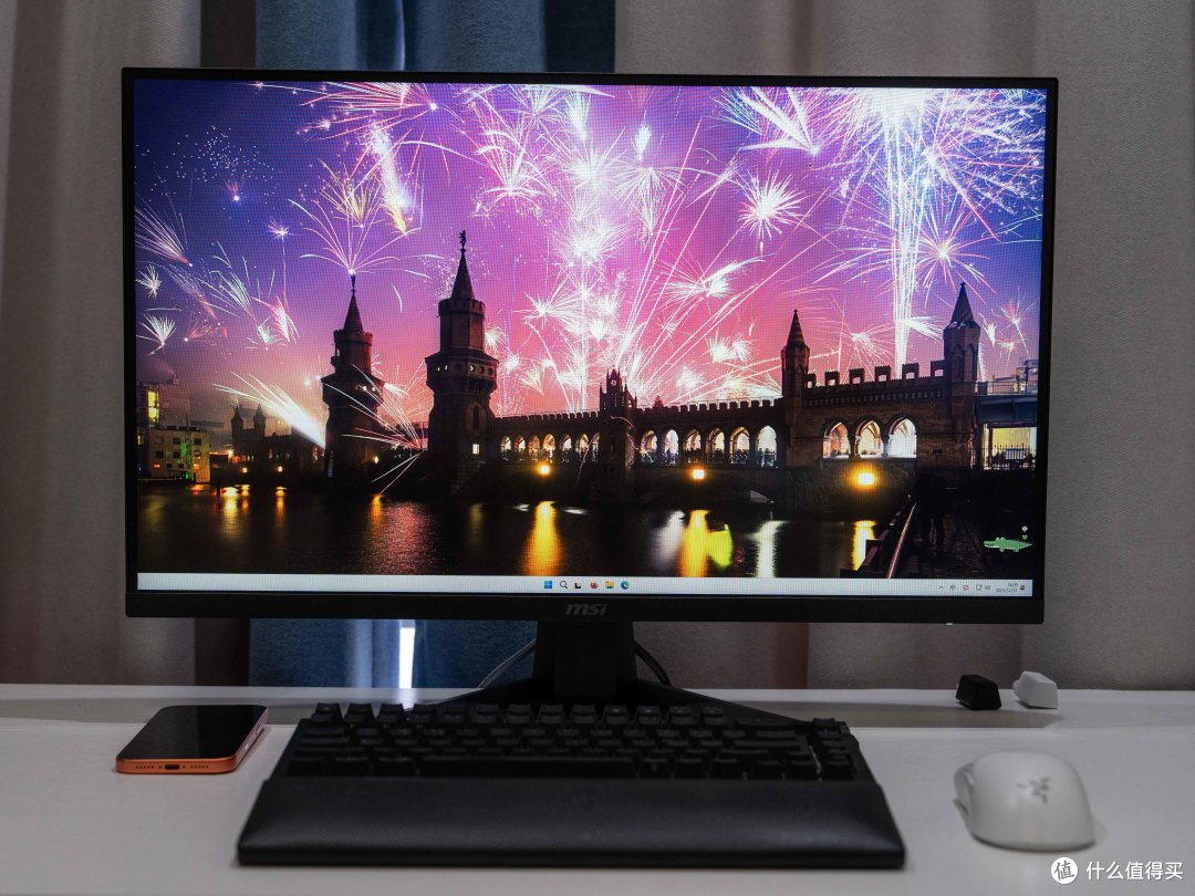 全新U7 270K PLUS怎么配显示器?从小金刚到第五代QD-OLED全都有