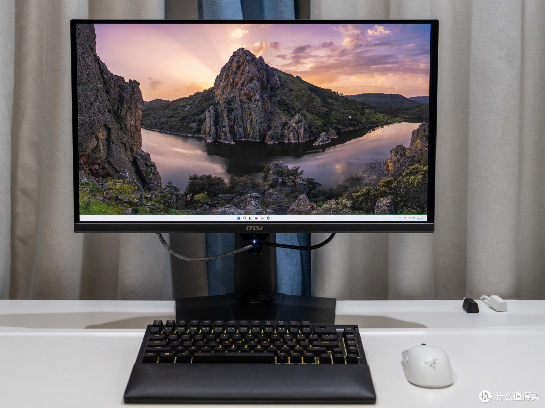 全新U7 270K PLUS怎么配显示器?从小金刚到第五代QD-OLED全都有