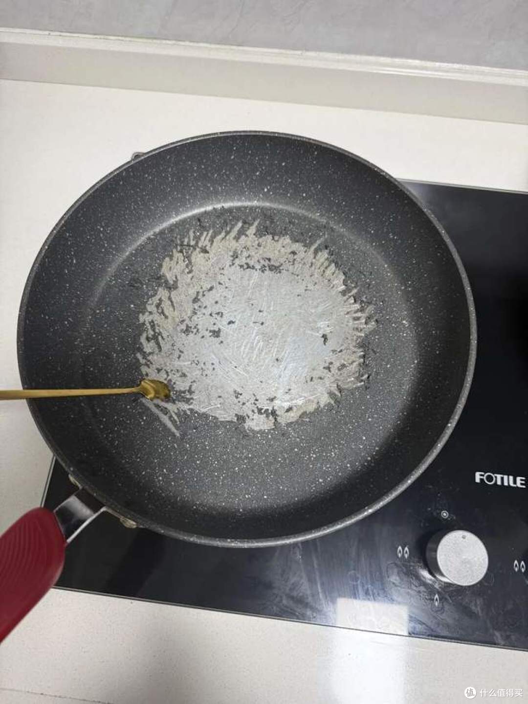 建议大家:千万别买这6种锅,危害大,不好用,家里有的也赶紧扔