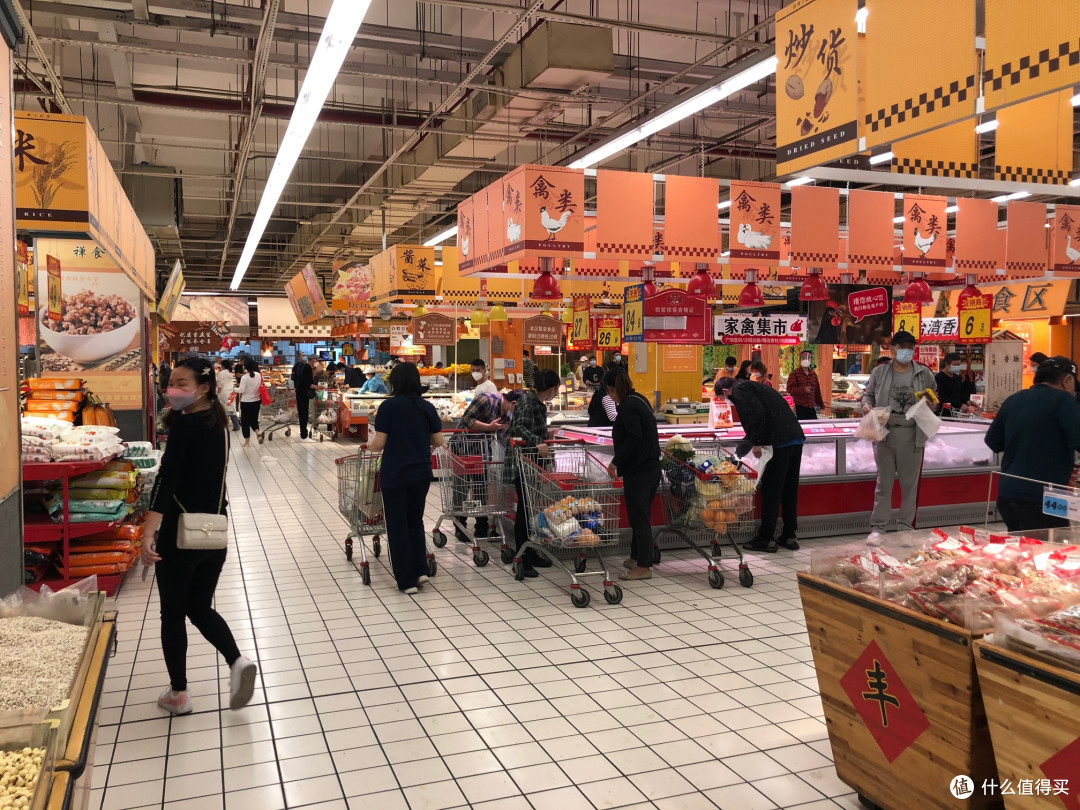 超市工资2000多,为什么很少有人离职?员工:懂行的都不会辞职!