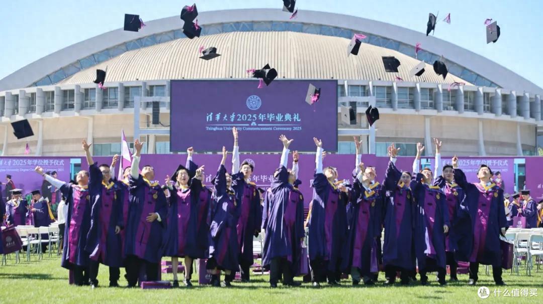 从清华到全球市场，比亚迪以才撑全球布局，背后逻辑其实不复杂