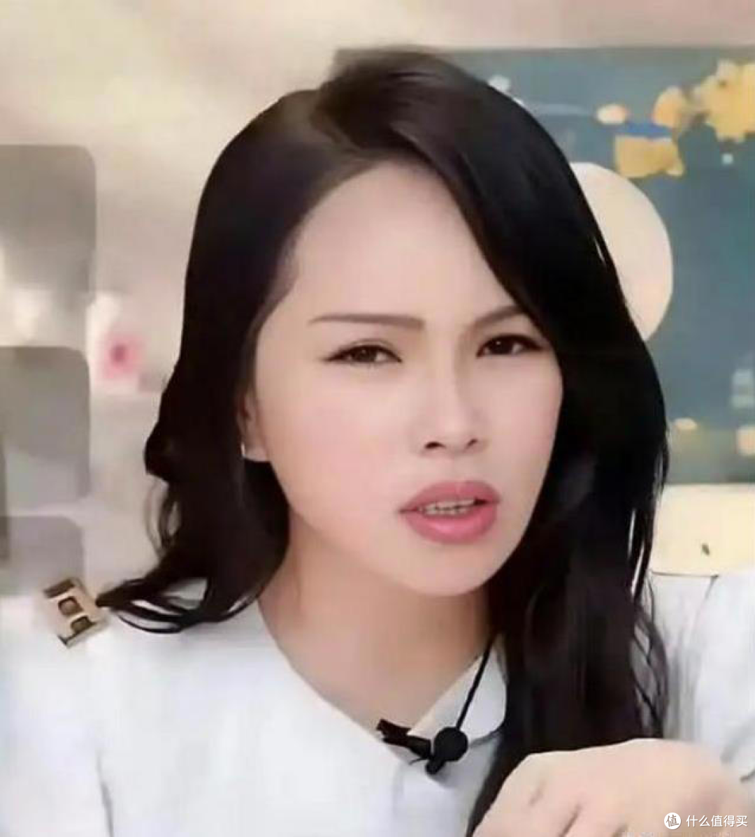 钱买不来亲子安宁!58岁伊能静身家3.3亿,却被9岁女儿逼到失眠!