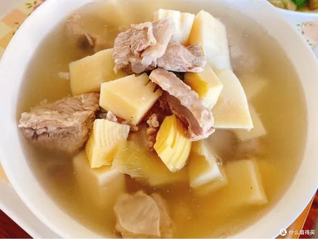 春笋排骨汤：春季滋补佳品