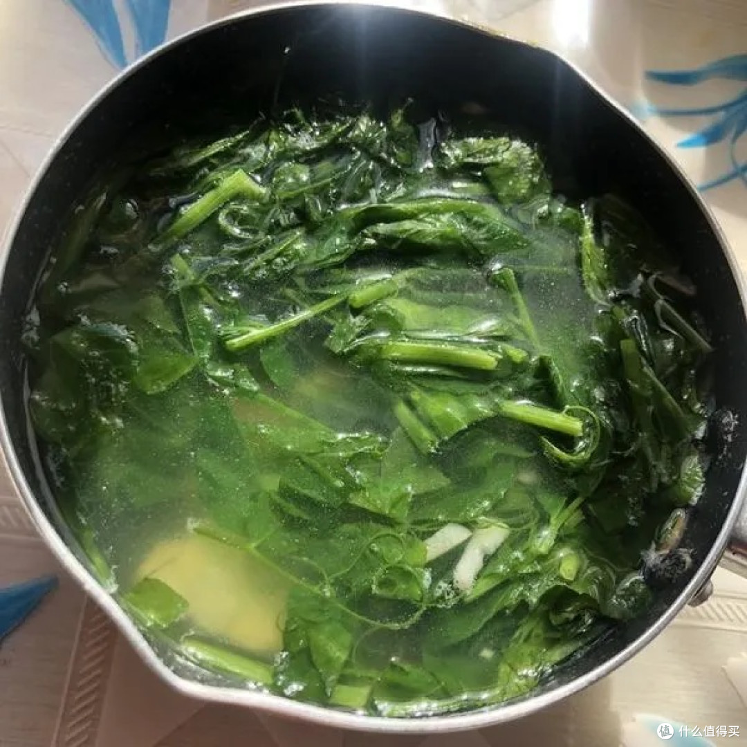 春日豌豆尖菌菇汤清爽滋补