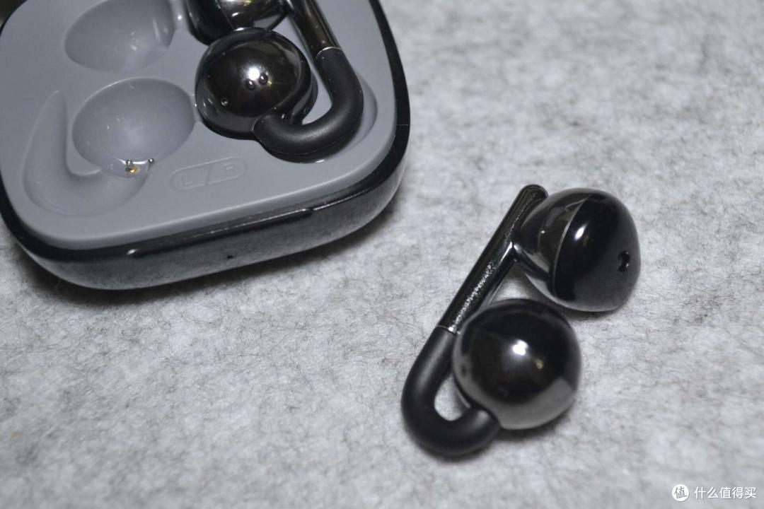 实锤百元耳机卷王!西圣AirClip耳夹式耳机 无感佩戴音质媲美千元